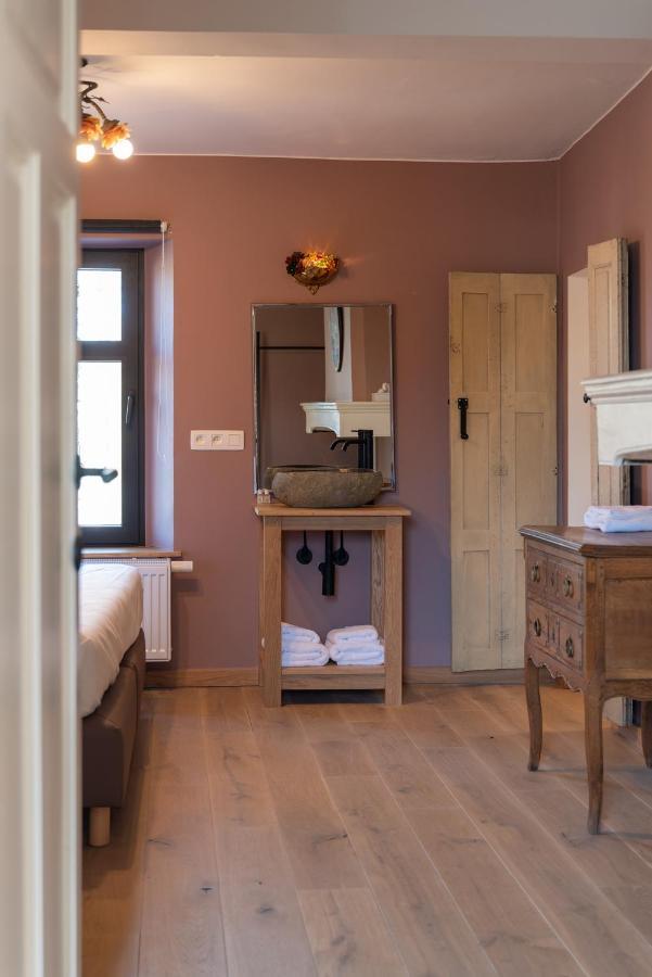 Maisons De Vacances Le Vieux Marronnier Dinant Extérieur photo